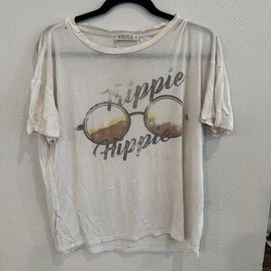 Wanderlux Hippie Hippie White Graphic Tee Medium